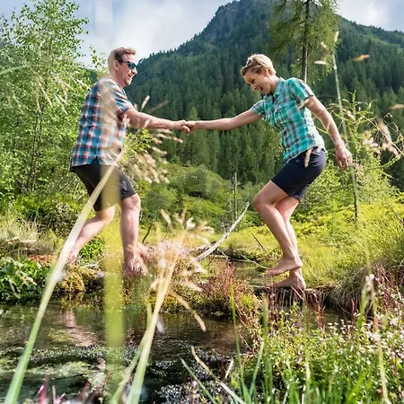 Alpenapartment Mit Nationalparkcard 브람베르크 암 빌트코겔
